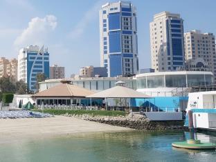 C Hotel Manama Luaran gambar